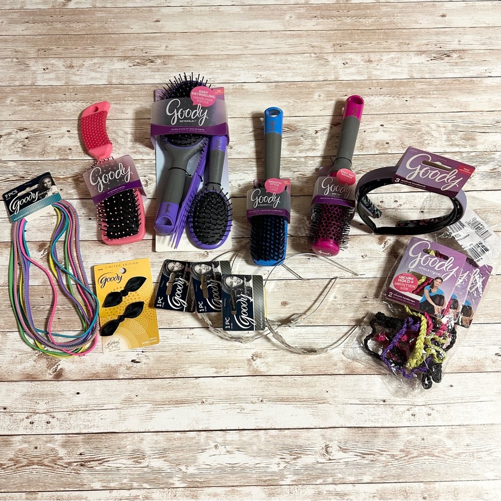 NWT HUGE HAIRCARE BUNDLE HAIR BRUSHES, HEAD BANDS, HEAD WRAPS & BOBBY PIN SLIDES